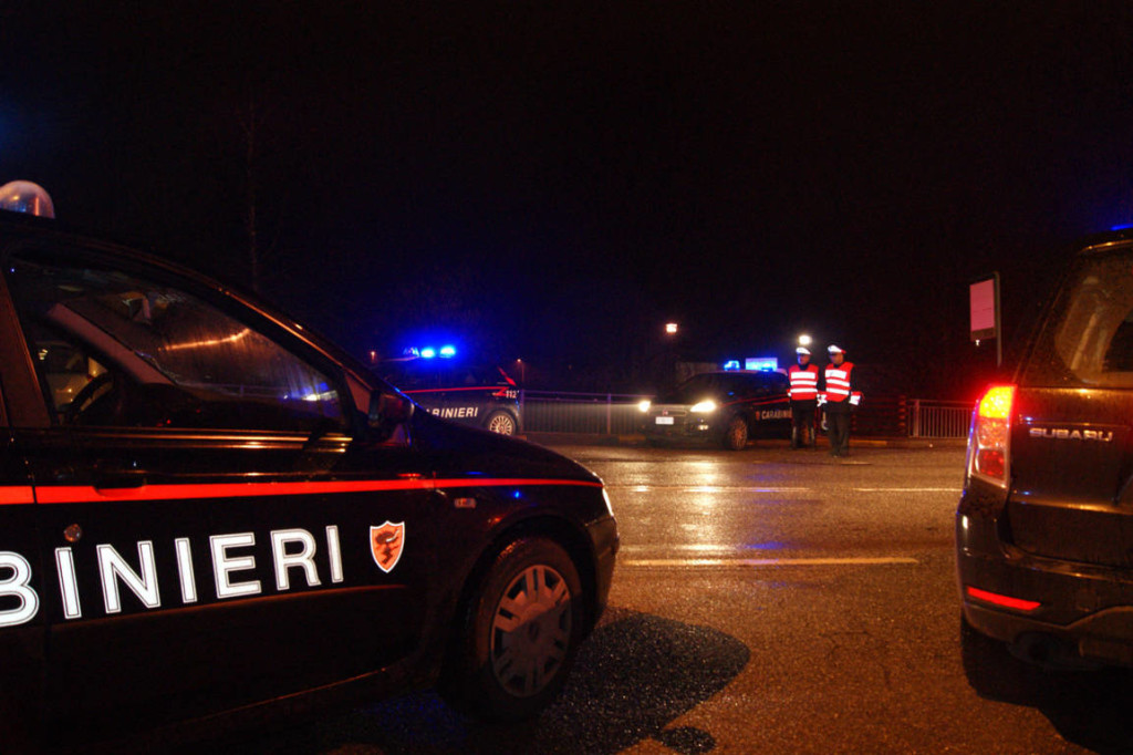 Carabinieri e polizia 1 (2)