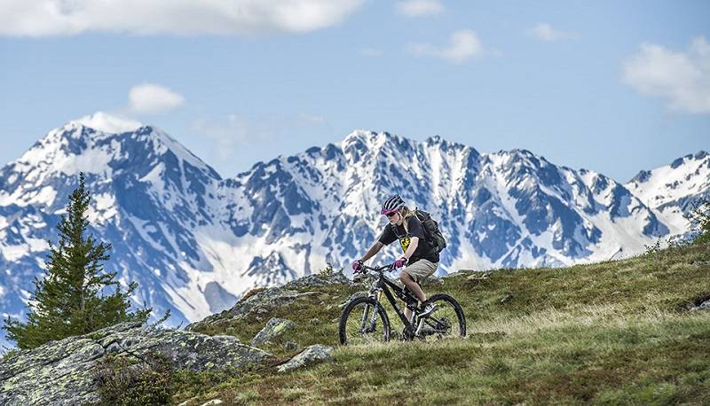 Aprica Mountain bike (1)