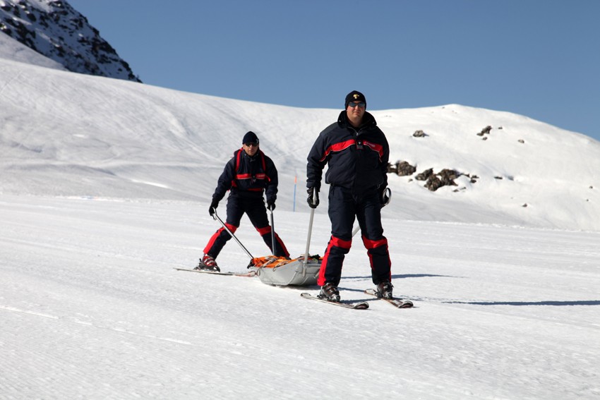 Soccorsi piste carabinieri