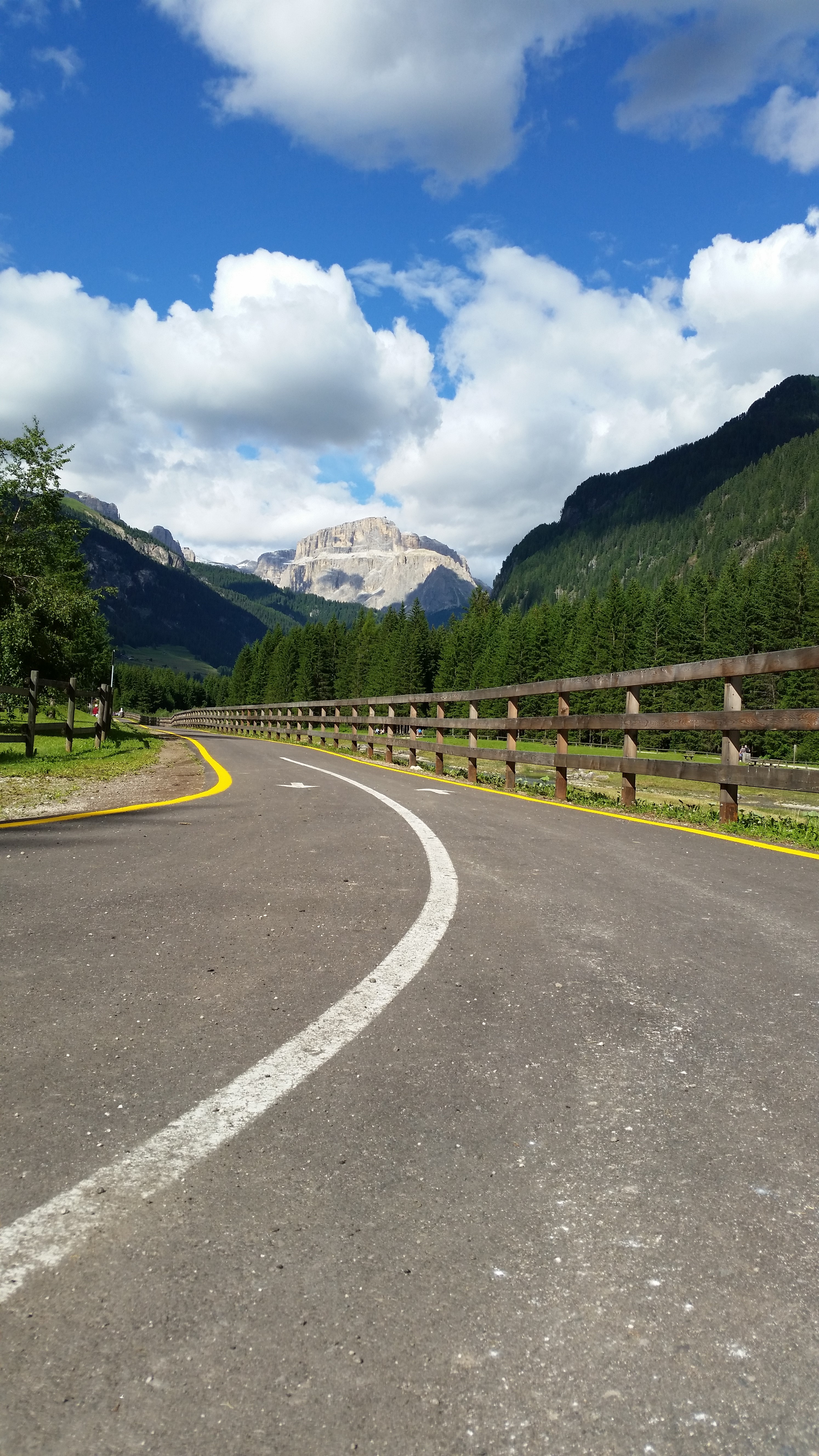 VAL DI FASSA - Canazei è connesso alla rete pubblica in fibra ottica