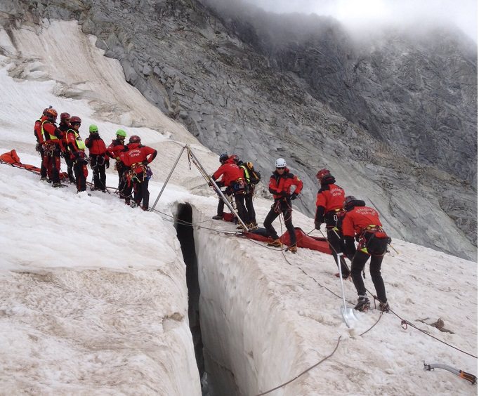 Soccorso Alpino in Adamello 10
