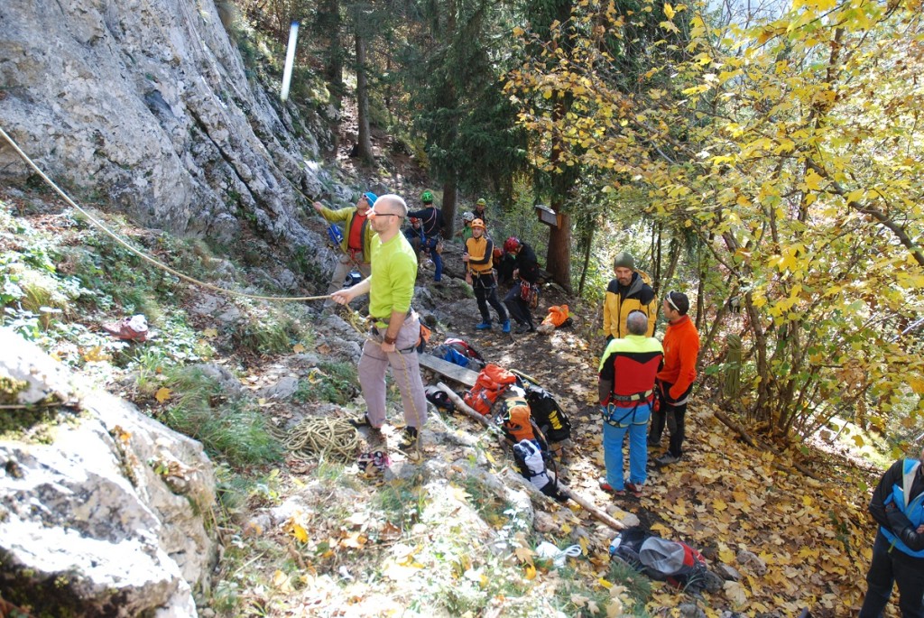 esercitazioni parete soccorso alpino