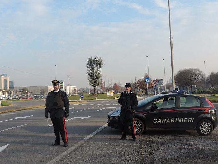 Carabinieri controlli Montichiari