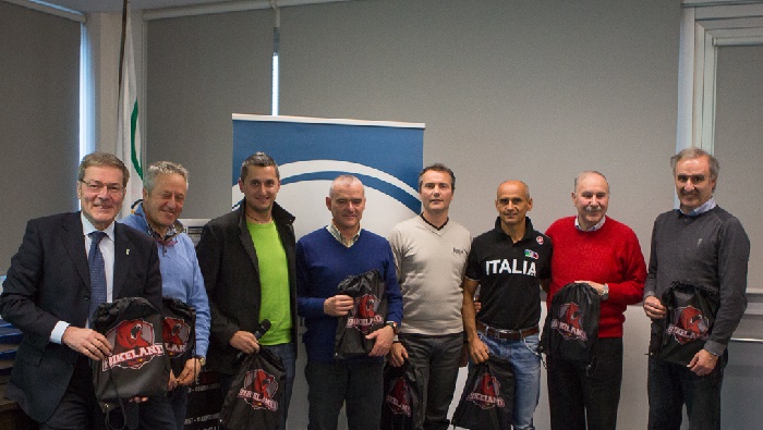 Sergio Battistini e i ct azzurri con Garniga e Riedmueller (foto Michele Mondini)