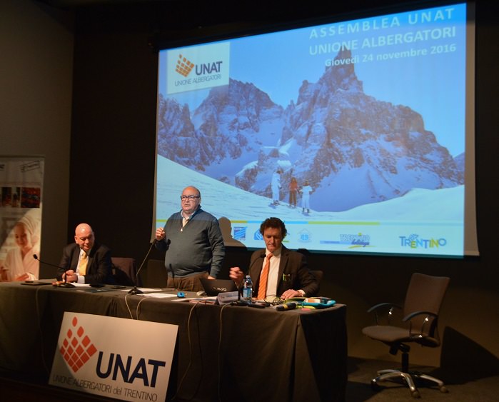 bort-assemblea-albergatori-1