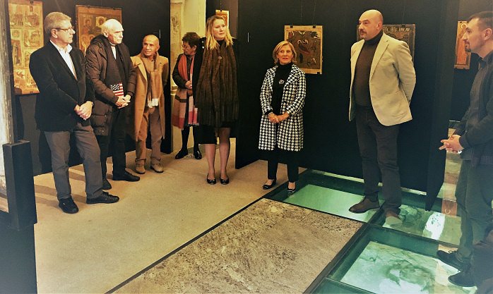 inaugurazione-mostra-icone-al-centro-marita-piccaluga-0