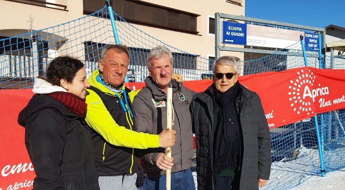 Consegna Bastone aprica 1