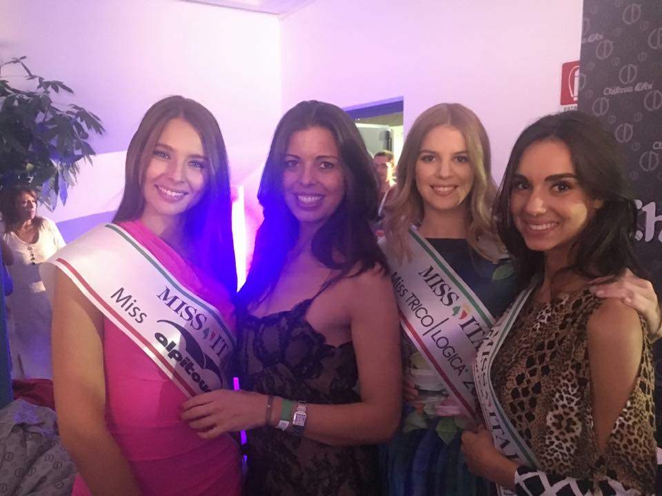 Agente regionale Alessandra Riva con le finaliste Lombarde 1