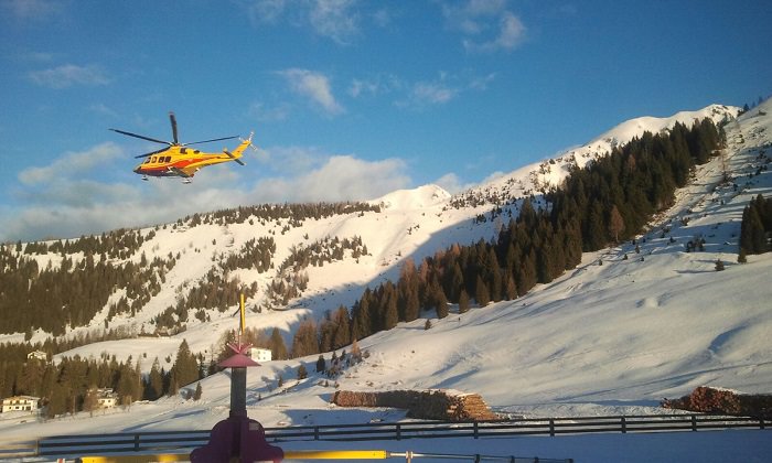 TRENTINO - Blocco della seggiovia Malga Valcigolera a San Martino di Castrozza