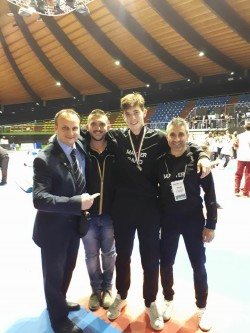 Baronchelli e team