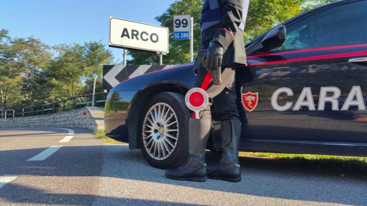 carabinieri arco