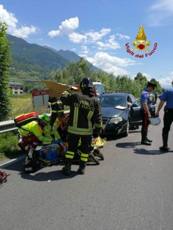 Vigili fuoco soccorritori incidente