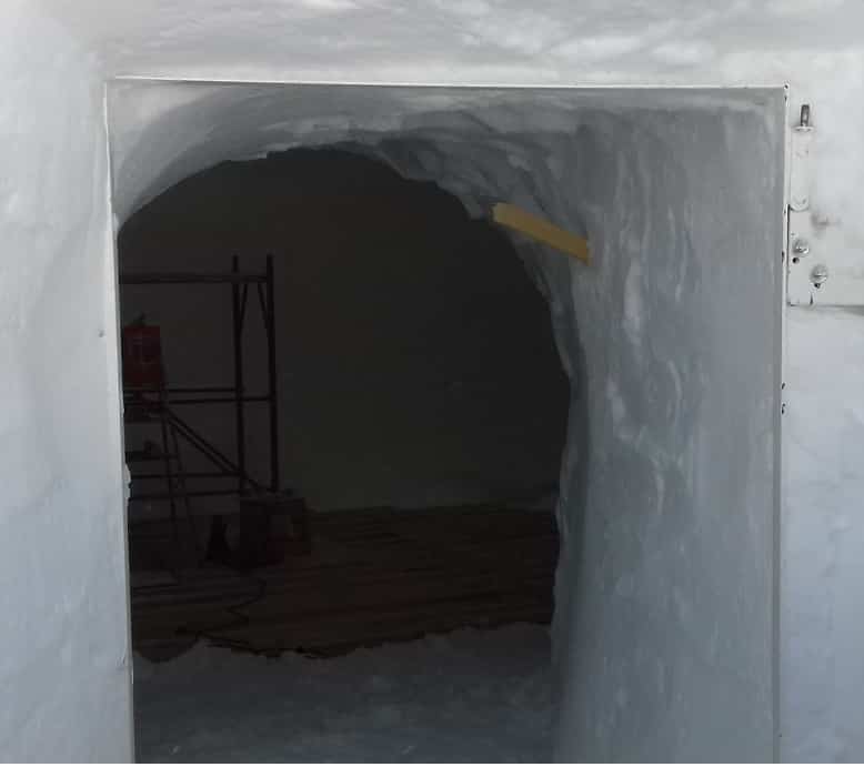 Passo Paradiso Igloo