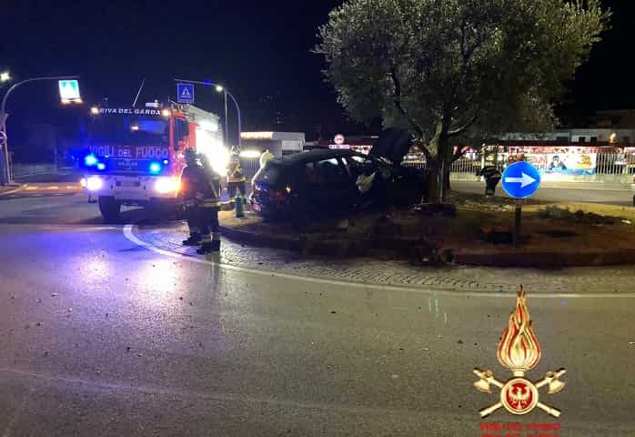 Riva del Garda - viale trento - incidente 1
