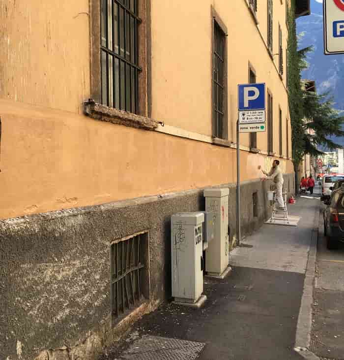Trento - pulizia scritte
