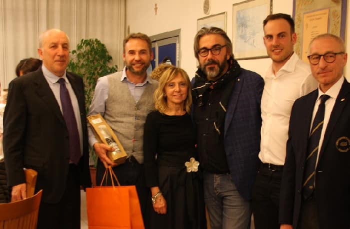Darfo - cena gala fiore nel piatto