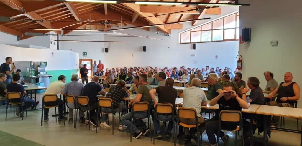Porfido assemblea Cgil Cisl Uil trento