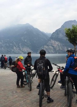 Emtb Adventure Tobole 01 foto Garda Trentino