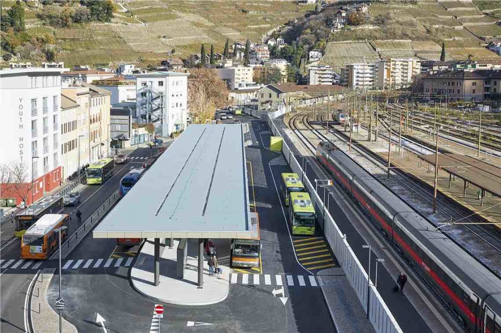 treni bus bolzano - foto sta riller