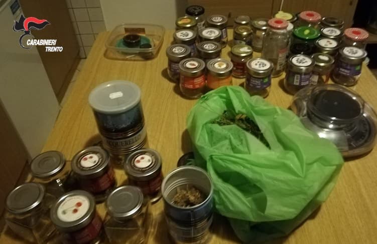 preparazione e confezionamento droga - Borgo Valsugana