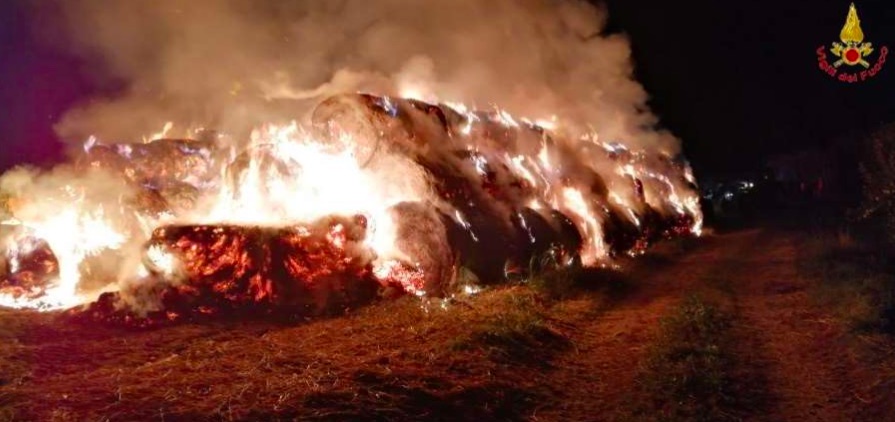 incendio vigili fuoco