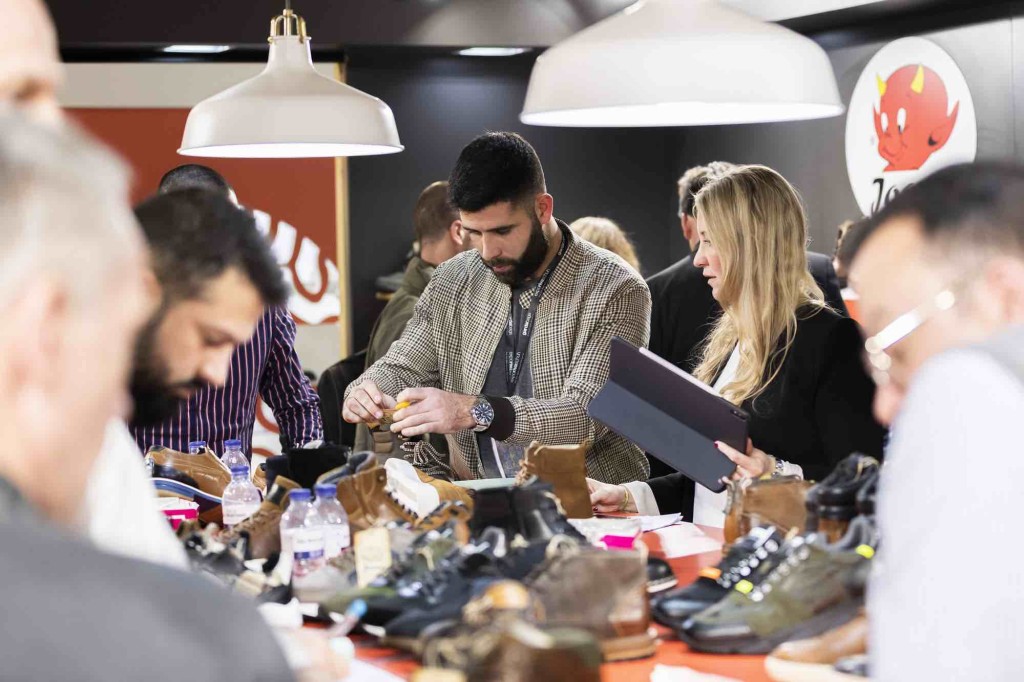 expo riva schuh gardabags jacopo salvi