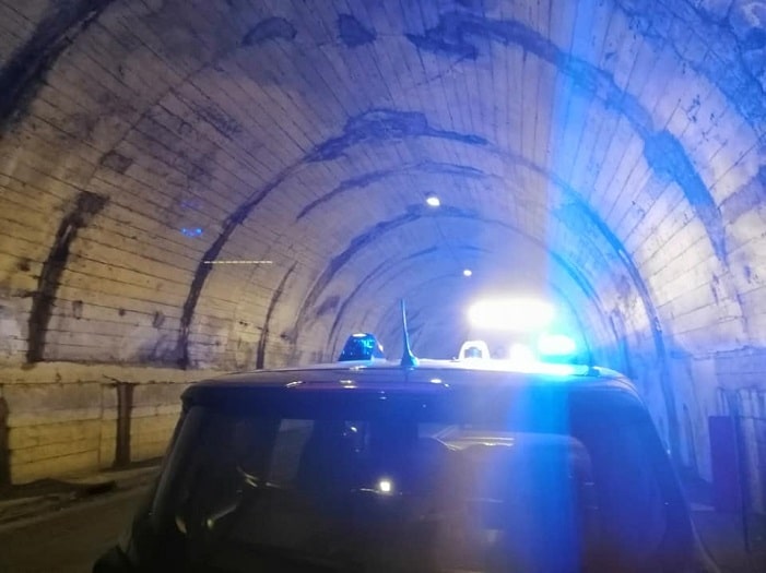 via Mala intervento - carabinieri