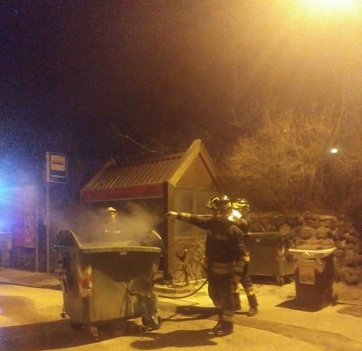 Dro vigili del fuoco incendio