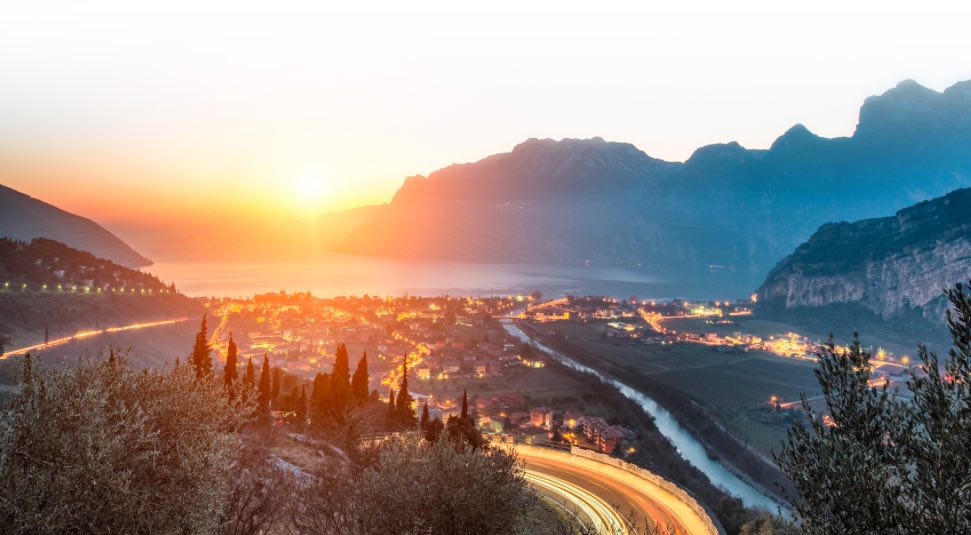 lago garda trentino turismo vitesse