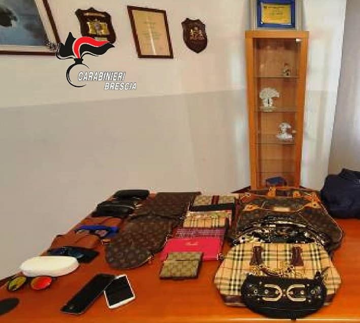 Furti - carabinieri - Brescia