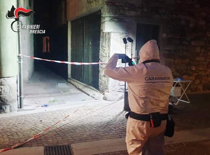 Esine omicidio - carabinieri 1
