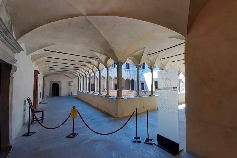 palazzo besta teglio