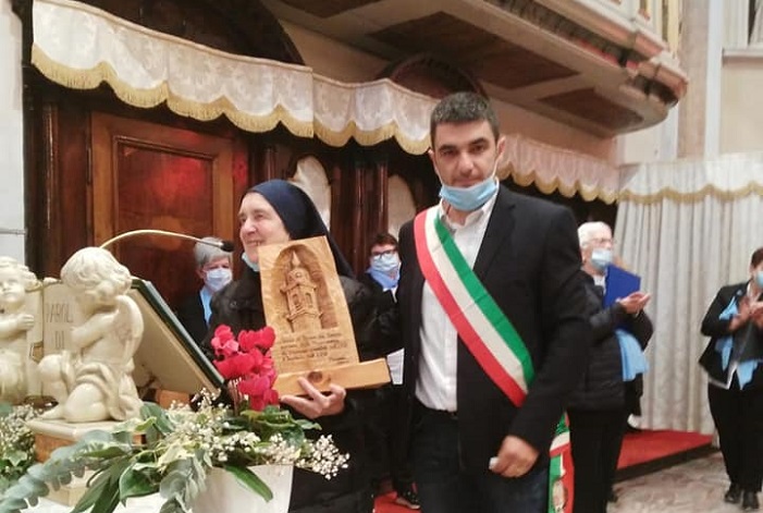Suor Tullia - Mirko Pendoli