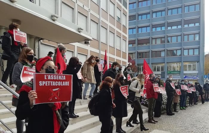 Trento - protesta spettacolo