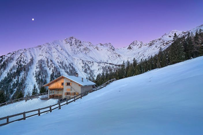 VAL DI SOLE E NON - Ciaspolate d’inverno in Val di Non: tra natura, tradizione e cieli stellati