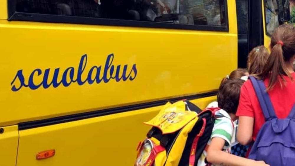 VALLE CAMONICA - Esine: è polemica su tariffe e servizio dello scuolabus