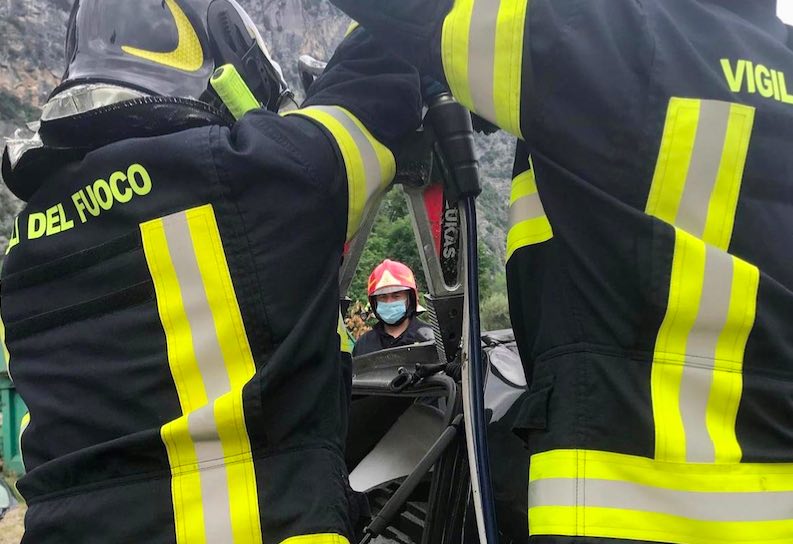 vigili fuoco dro 2