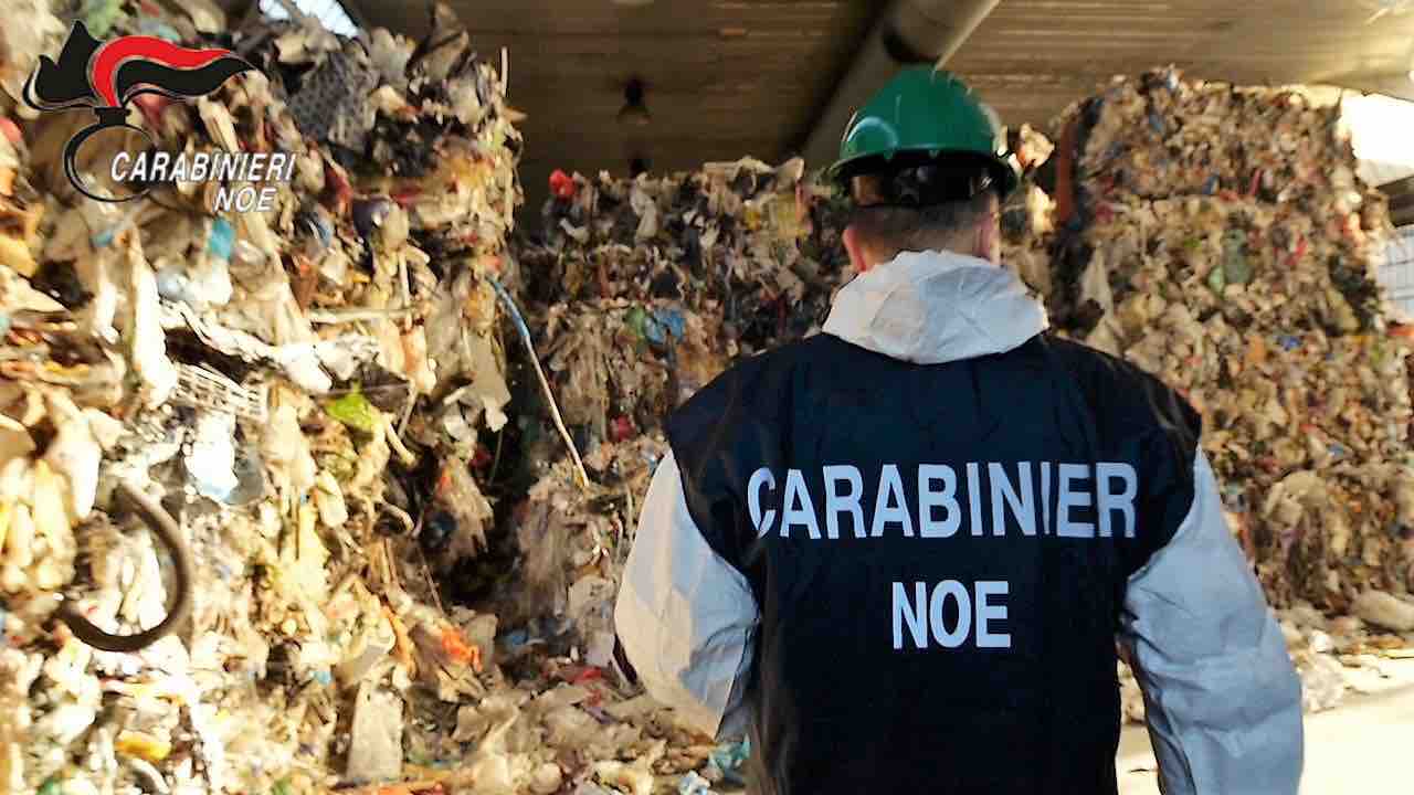 CRONACA - Traffico transnazionale di rifiuti, arresti del Noe di Brescia