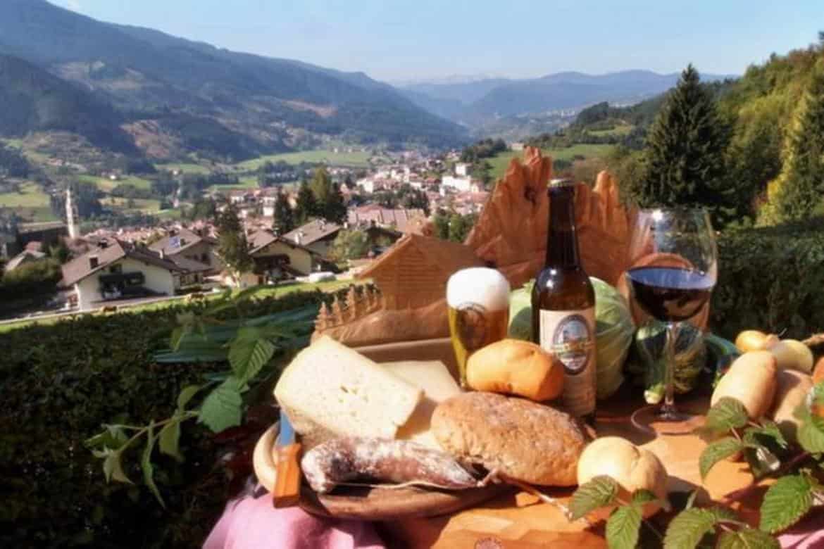 ATTUALITÀ - Coldiretti, previsti 600 mila in agriturismo per il ponte di Ognissanti