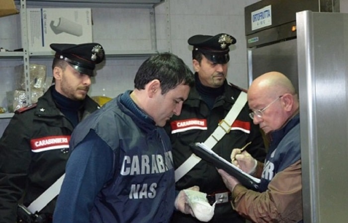 CRONACA - Sospesa attività di una sala da barbiere per gravi violazioni sulla sicurezza