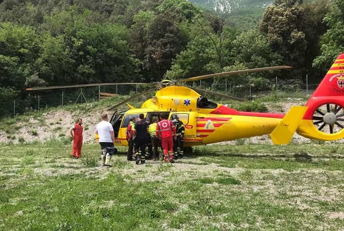 CRONACA - Nuova tragedia sulle strade del Trentino: muore 21enne di Arco