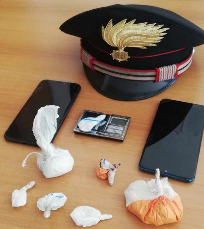 CRONACA - Spacciatore arrestato dai carabinieri in Val di Fiemme