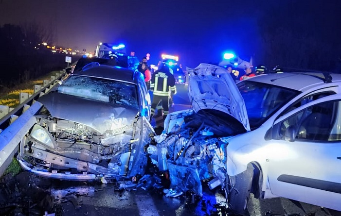 Incidente sulla statale 42 del Tonale a Pian Camuno, tre feriti ...