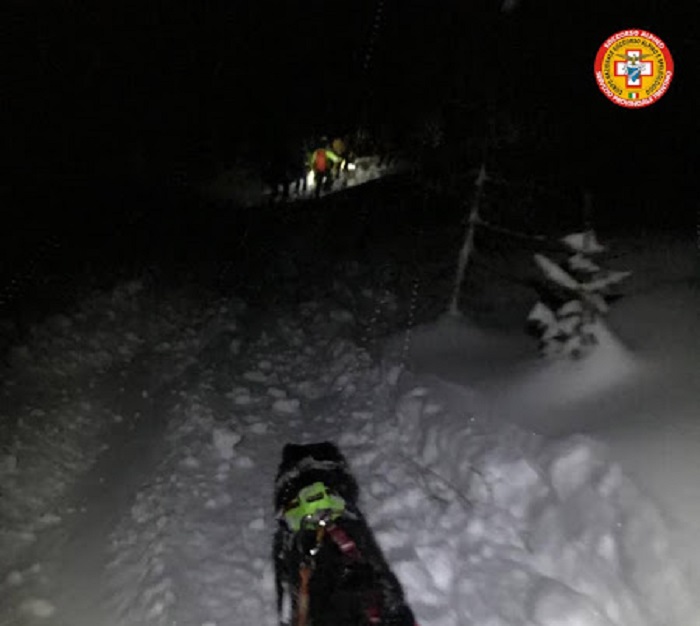 CRONACA - Valanga travolge quattro persone su motoslitte a Madesimo