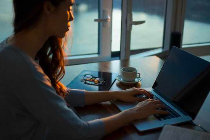 ATTUALITÀ - Tutto quello che occorre sapere sulle insegne luminose