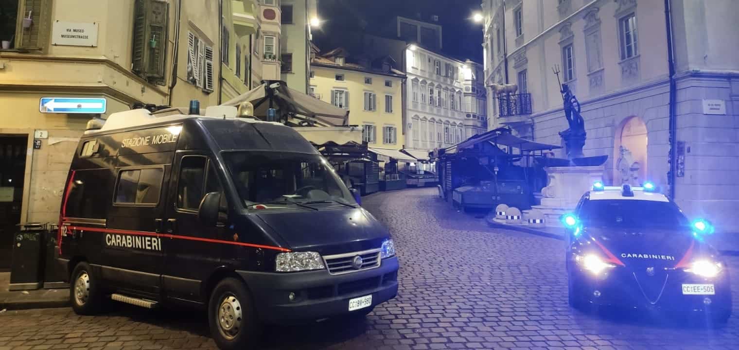 CRONACA - Truffa: paga 16mila euro per ottenere il visto d’ingresso in Italia