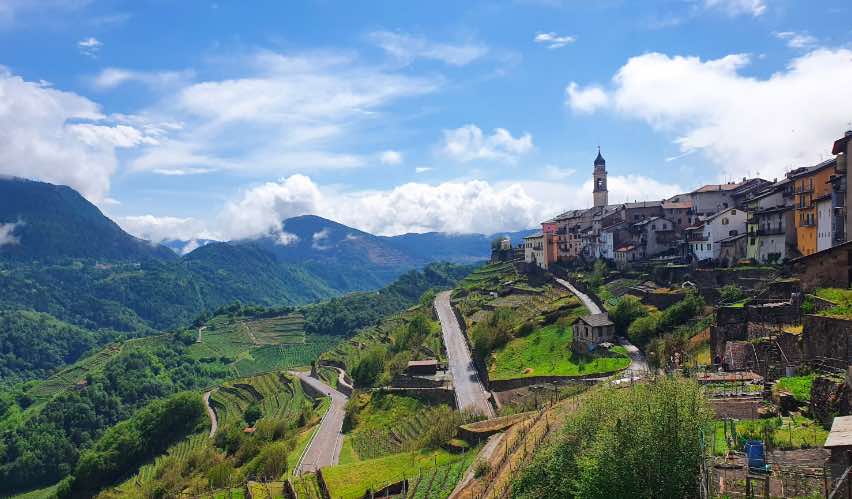 ATTUALITÀ - Esperienza immersiva: in Val di Cembra "Baiti en festa"