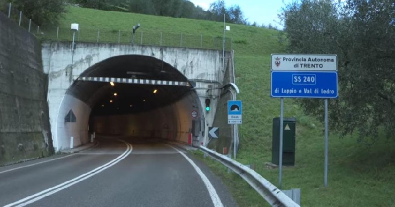 ATTUALITÀ - Rilievi strumentali nella gallerie Dom, chiusura tra Riva e Biacesa