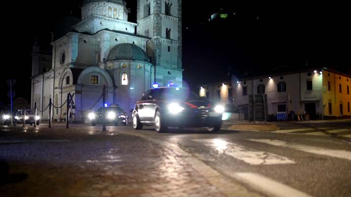 CRONACA - Ruba al supermercato a Trento e colpisce un dipendente: arrestato