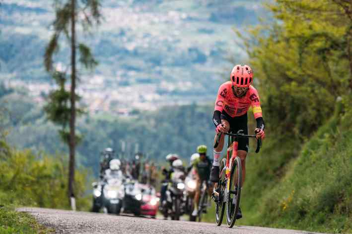 TRENTINO - Tour of the Alps: orari, strade chiuse e viabilità modificata in Trentino, coinvolte Val di Non, Sole e Rendena